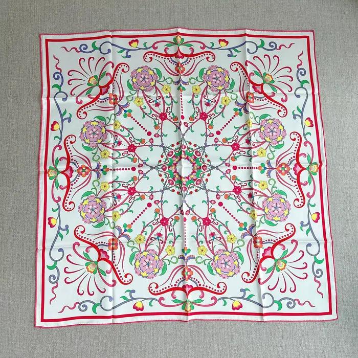 Foulard 100% Soie Rose Brumeux de Luxe, Foulard de Créateur 90cm, Hijabs et Châles pour Femmes Éléga
