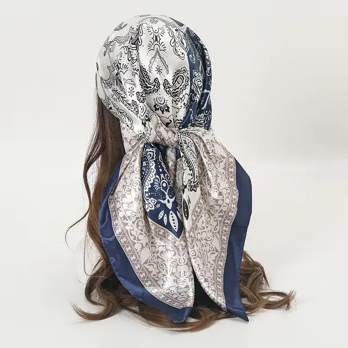 Foulard carré en Satin pour femmes musulmanes, Hijab élégant, imprimé 2025, foulard en soie, châle, 