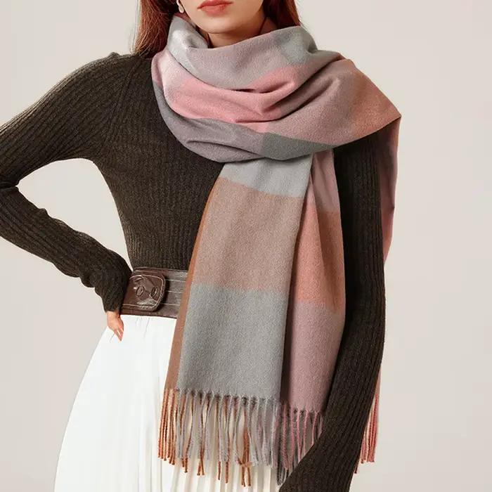 2024 Designer tricoté printemps hiver femmes écharpe plaid chaud cachemire foulards châle marque de 