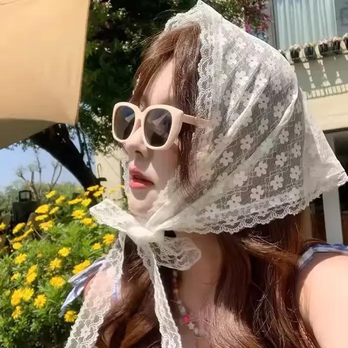 Femmes Style campagnard français dentelle maille Triangle écharpe printemps été Floral cheveux échar