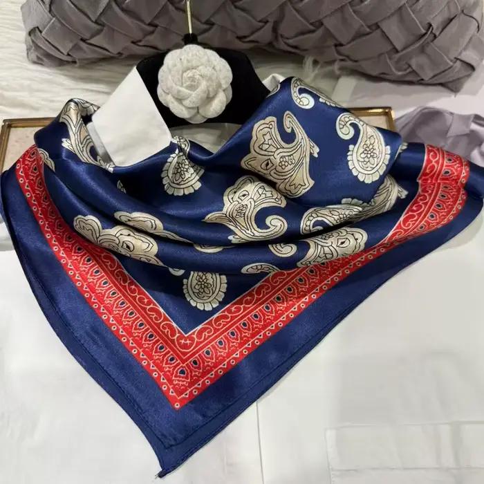 Foulard en soie de mûrier BYSIFA avec motif paisley pour femmes élégantes et modeuses pour toutes les saisons et occasions décontractées