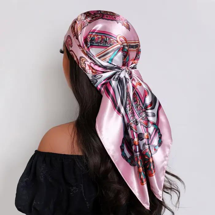 Foulard de tête carré en soie pour femmes