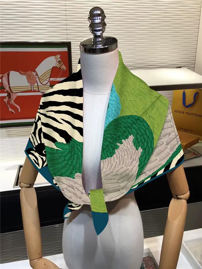 Luxueux foulard YanChou vintage pour femmes, soie, quatre saisons, bandana et écharpe multifonctionnelle
