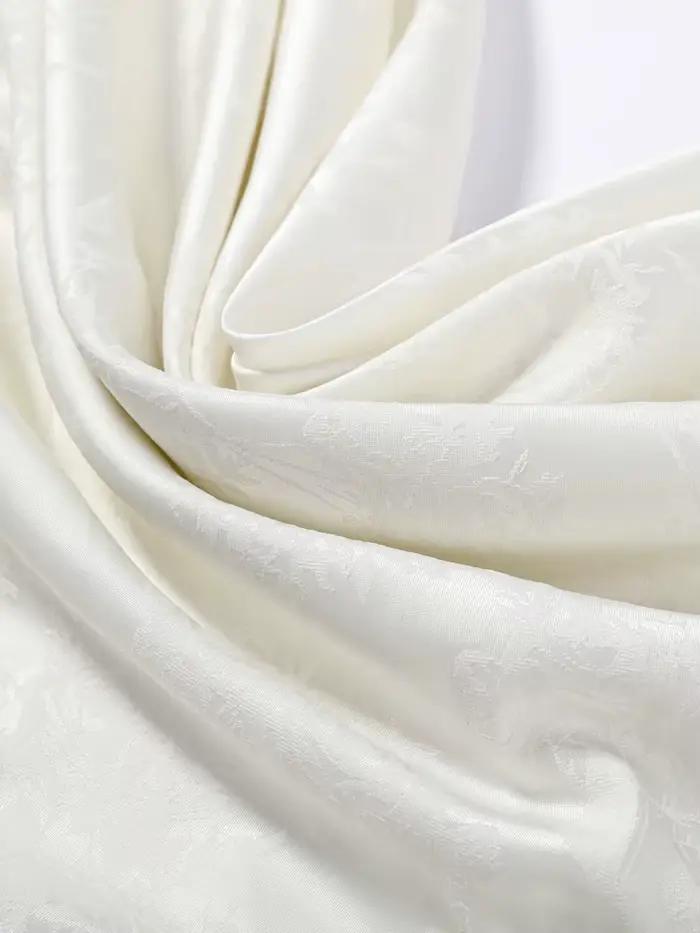 Écharpe Jacquard à Pompons Tendance pour Femme