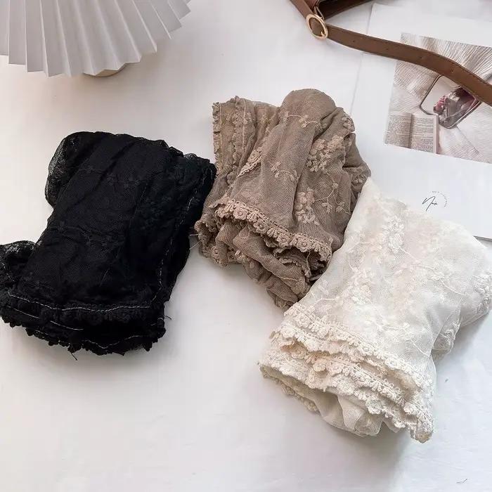 Châle en dentelle creuse pour femme
