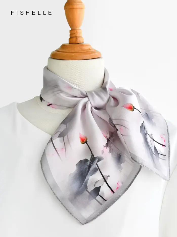 Foulard 100% soie feuille de lotus gris pour femme
