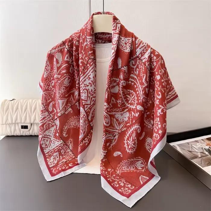Foulard carré 90x90 cm en coton et lin pour femme