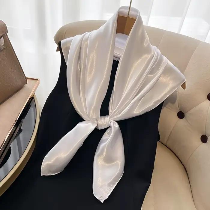 2025 nouvelle couleur unie mode élégant châle carré écharpe pour les femmes été protection solaire Hijab foulard femme enveloppes Bandana