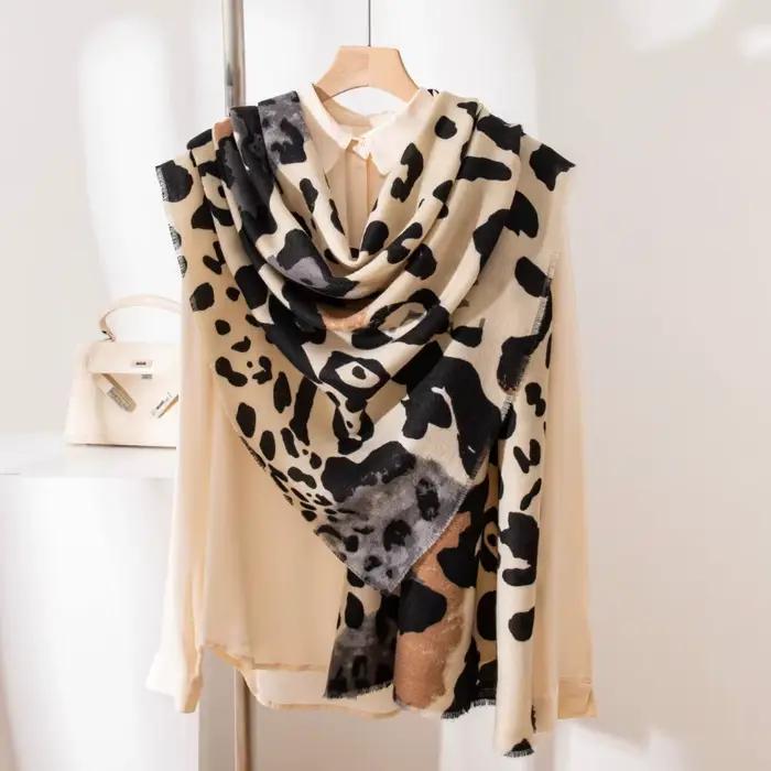 Echarpe Paisley Imprimee Luxe Polyvalente Femme Multifonction Occasions Speciales Voyage Chic