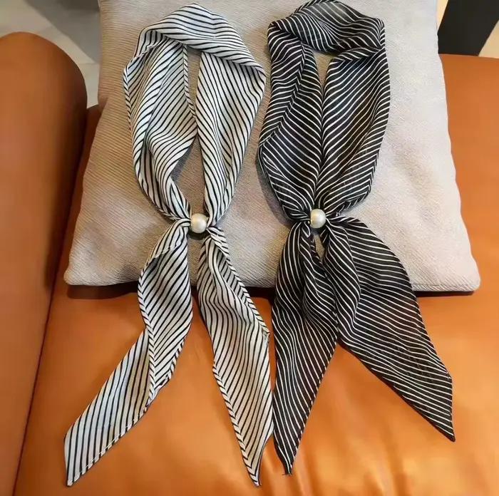 Écharpe décorative à rayures et perles pour femmes