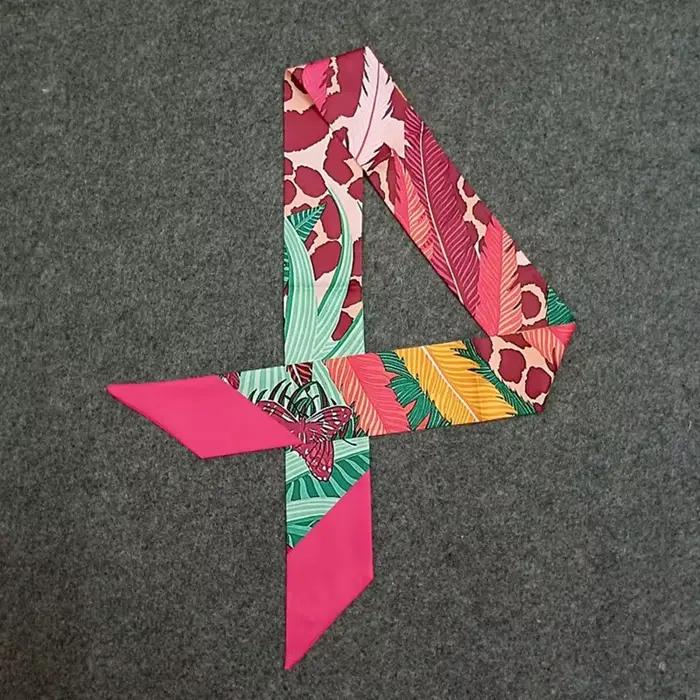 Écharpe de soie imprimée léopard et papillon pour femmes élégante et tendance adaptée aux quatre saisons et occasions décontractées