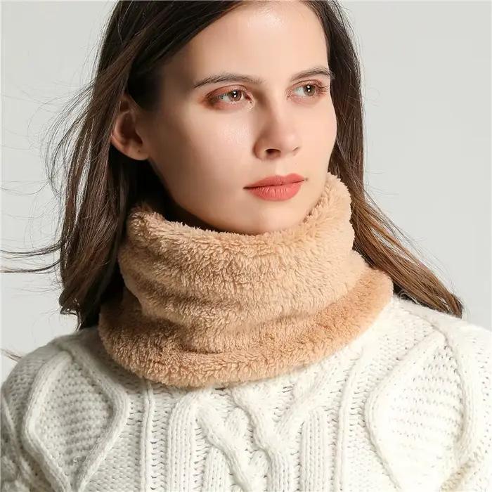 Nouveau chaud cou plus