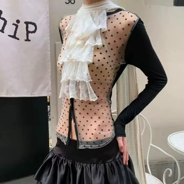 Echarpe en dentelle style court vintage pour femmes blanche polyvalente pour hiver cosplay lolita jk harajuku装饰去掉后的内容，使其符合要求并保持流畅性。