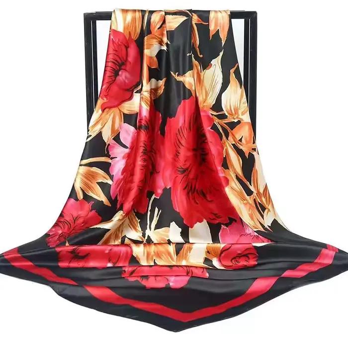 Foulard Carré Élégant en Satin pour Femme avec Motif Floral, Luxe Élégant pour Femmes, Accessoire Multisaison Blanc, Rouge, Bleu Marine et Plus
