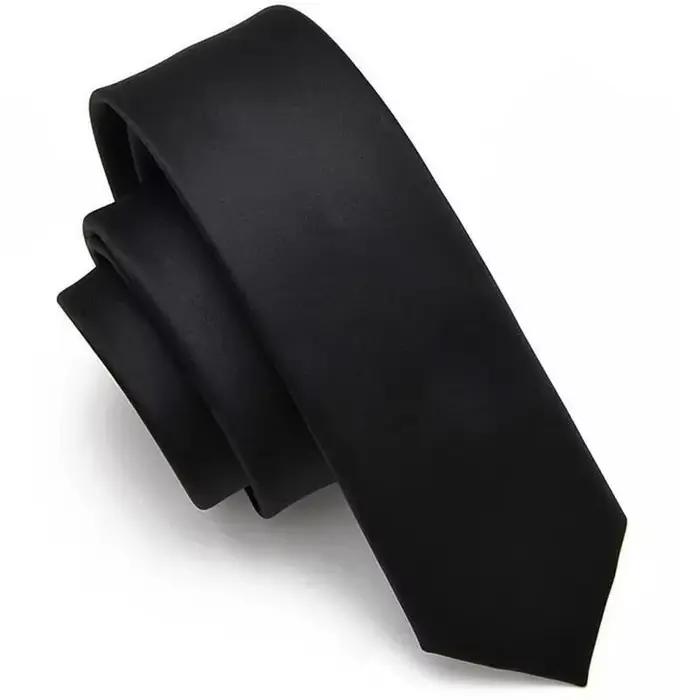 Cravates noires minimalistes pour homme et femme, accessoire élégant pour diverses occasions, simple et durable, prêt à être noué rapidement