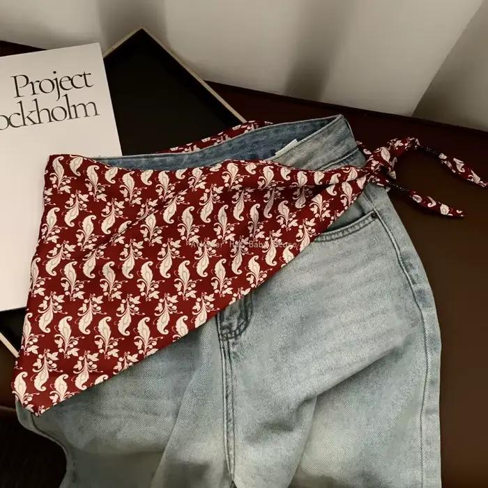Foulard en soie imprimé bohème multifonctionnel triangle pour femmes printemps automne accessoire cheveux original style pastoraux et vacances