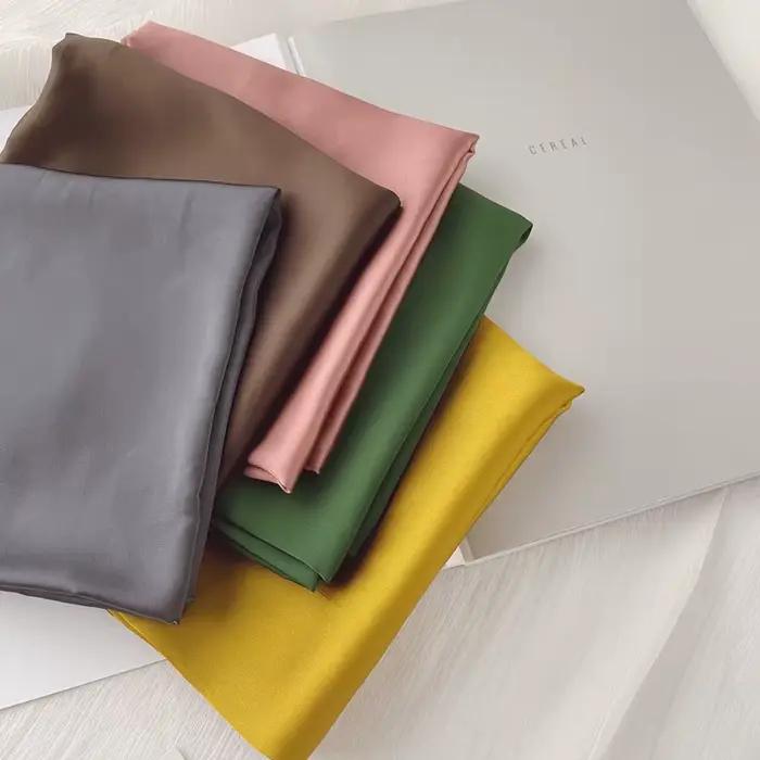 Nouveau 70*70 cm Foulard carré en soie femmes doux Satin bandeau