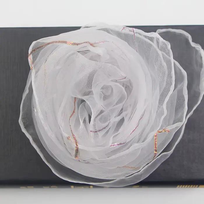 Foulard de cou et de tête pour la présidence