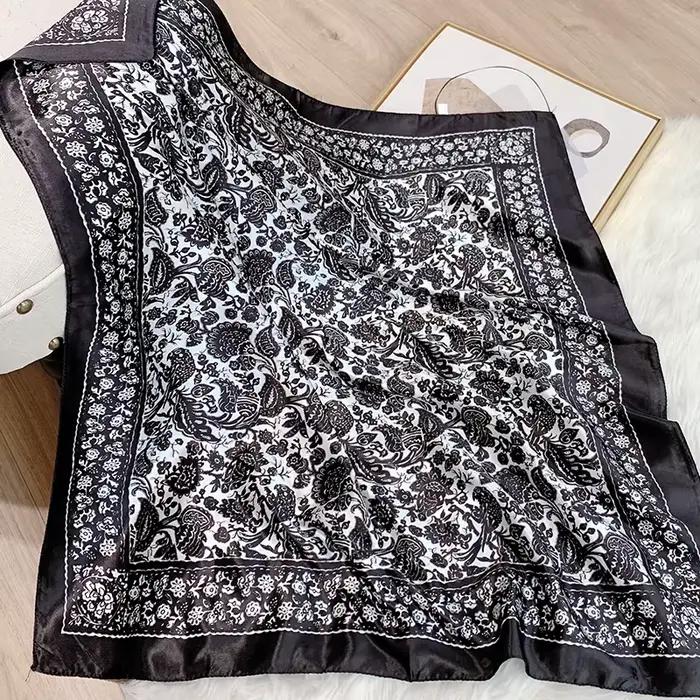 Foulard de marque de luxe pour femme musulmane imprimé en polyester multicolore et multifonction pour toutes les saisons et occasions