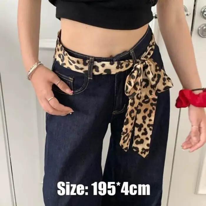 Echarpe Retro Imprimee Léopard Polyester Blanc Noir Accessoire Mode Foulard Femmes Occasions Speciales