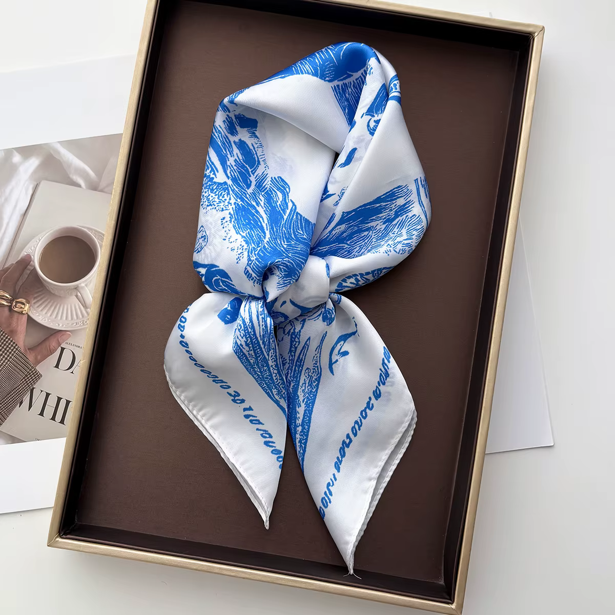 Foulards pour femmes en satin imitation soie, motif carré imprimé, bandeaux, bandanas, écharpes déco