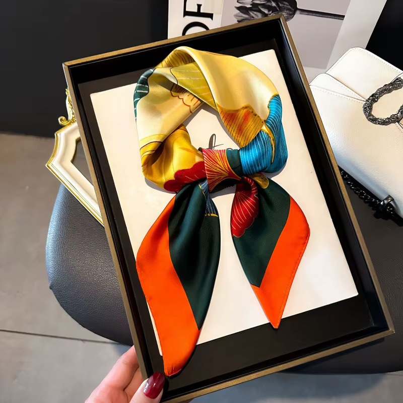 Foulard carré en soie feuille de Ginkgo coloré pour femme, foulard de luxe, bandeau, cravate, bandes