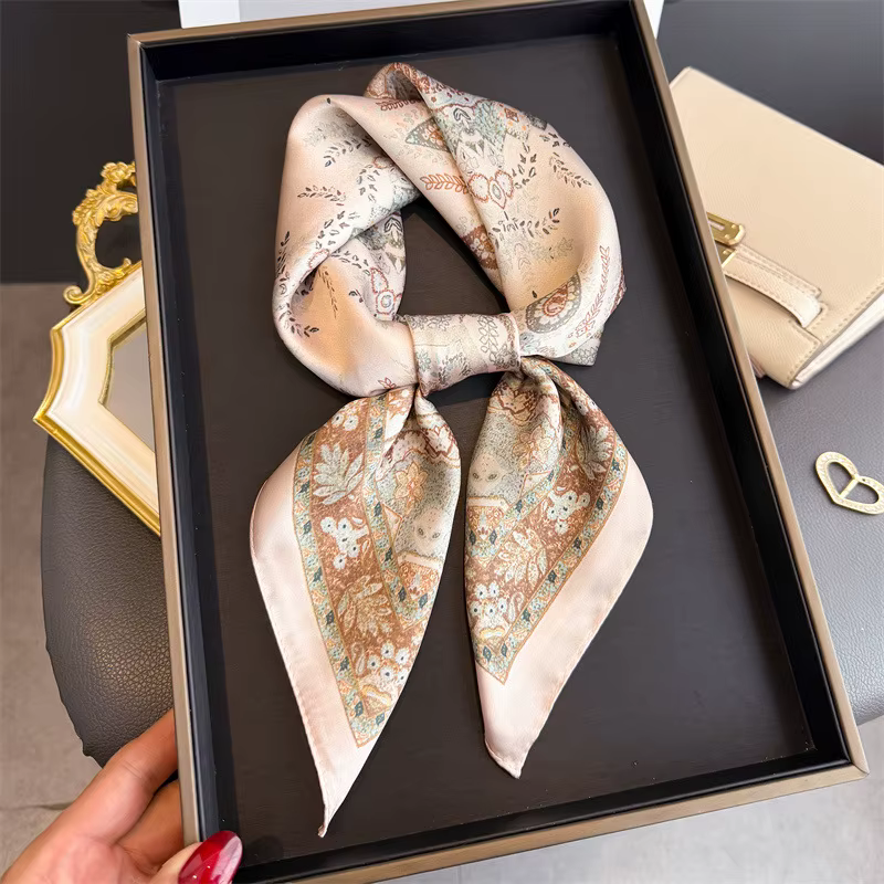Nouveau foulard carré 2026 pour femmes, foulard rétro à motif cachemire, hijab pour femmes, foulard 