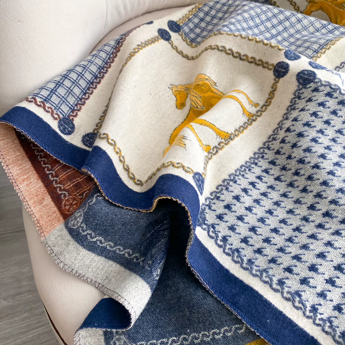 Nouvelle marque de luxe écharpe Jacquard double face cachemire doux chaud frange Pashmina le cheval 