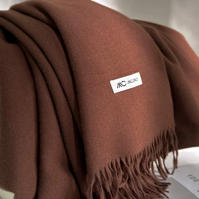 2025 nouvelle écharpe d'hiver pour les femmes longues chaudes foulards en cachemire Hijab solide dam