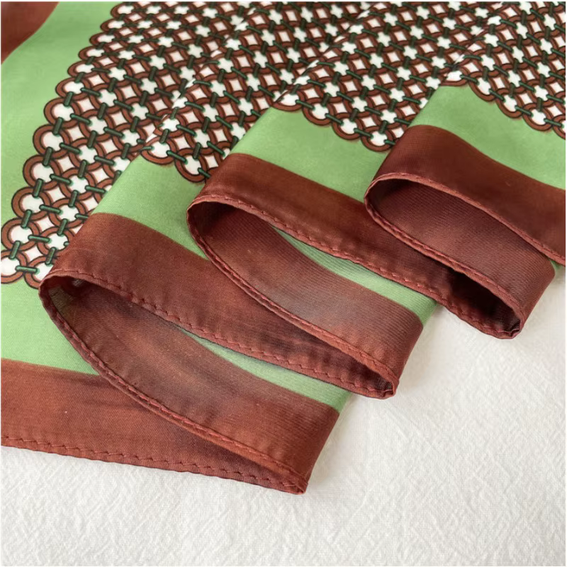 68cm Simple à pois imprimé écharpe femmes quatre saisons simulé foulards en soie mode polyvalent éch