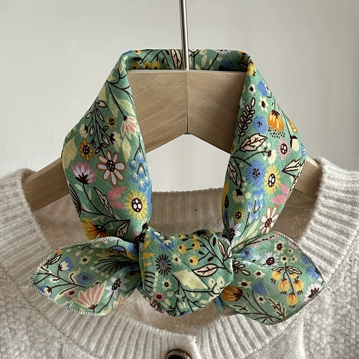 Petit foulard bohème en soie pour femmes, 1 pièce, 55x55cm, petit foulard carré, polyvalent européen