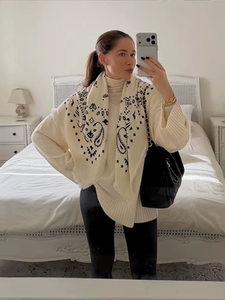 Foulard bandana vintage uni à motif cachemire pour femme, carré, avec franges, passe-partout, style