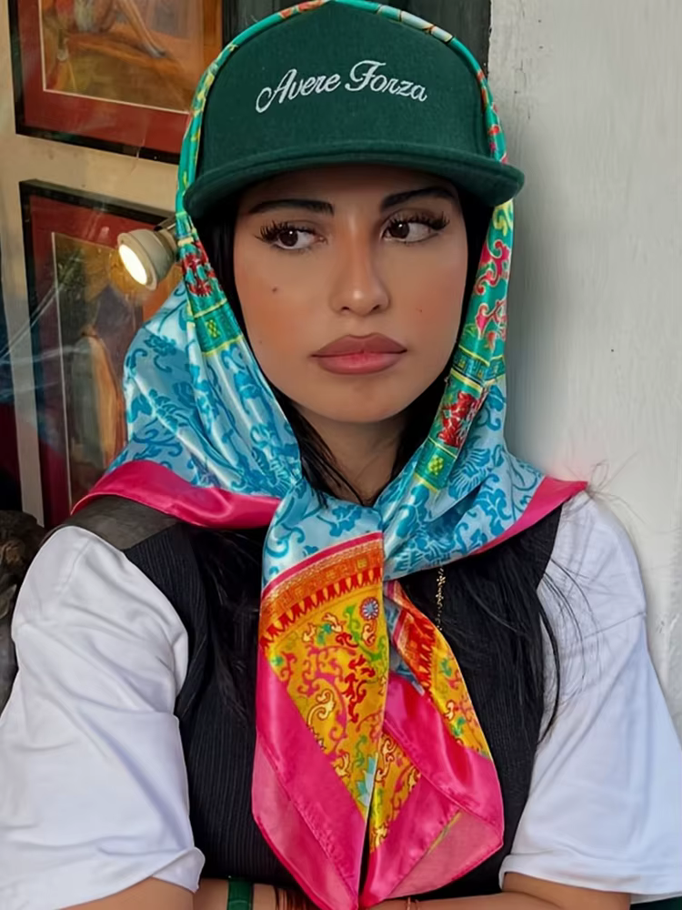 Hijabs en satin de soie 90*90cm pour femmes, foulard carré de luxe, bandana en satin, foulard doux p