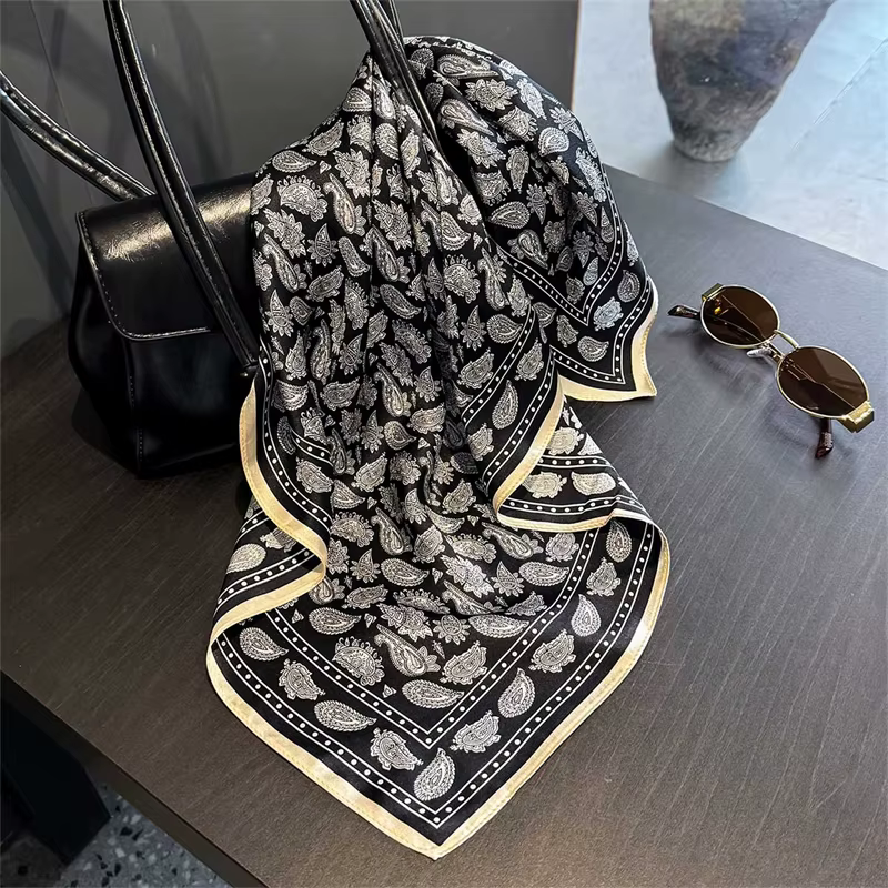 Marque de luxe 100% foulard en soie naturelle femmes Design petit châle carré ruban de cheveux bande