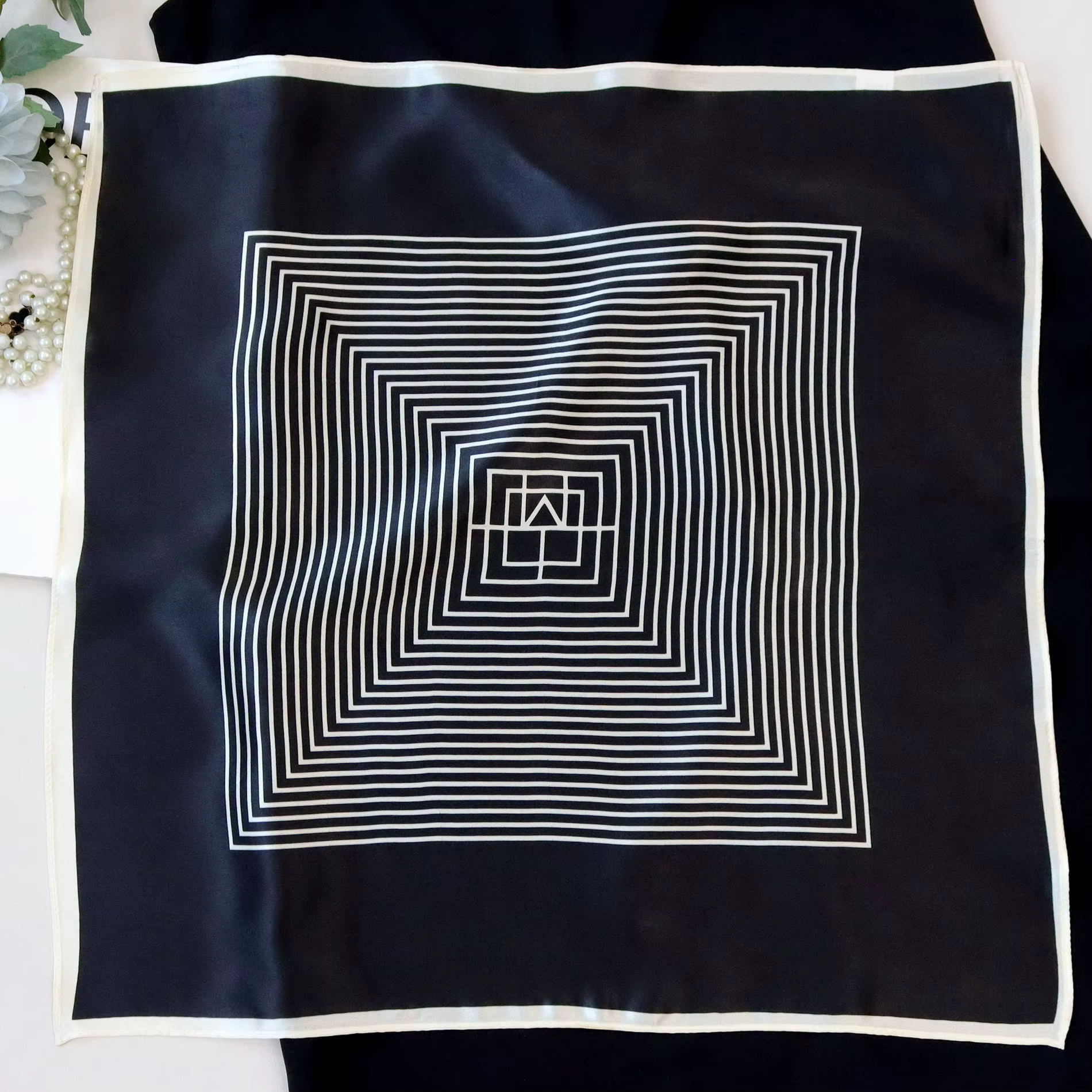 Homme poche écharpe Vintage noir rayé imprimé cravates 100% mûrier soie Bandanas affaires hommes cos