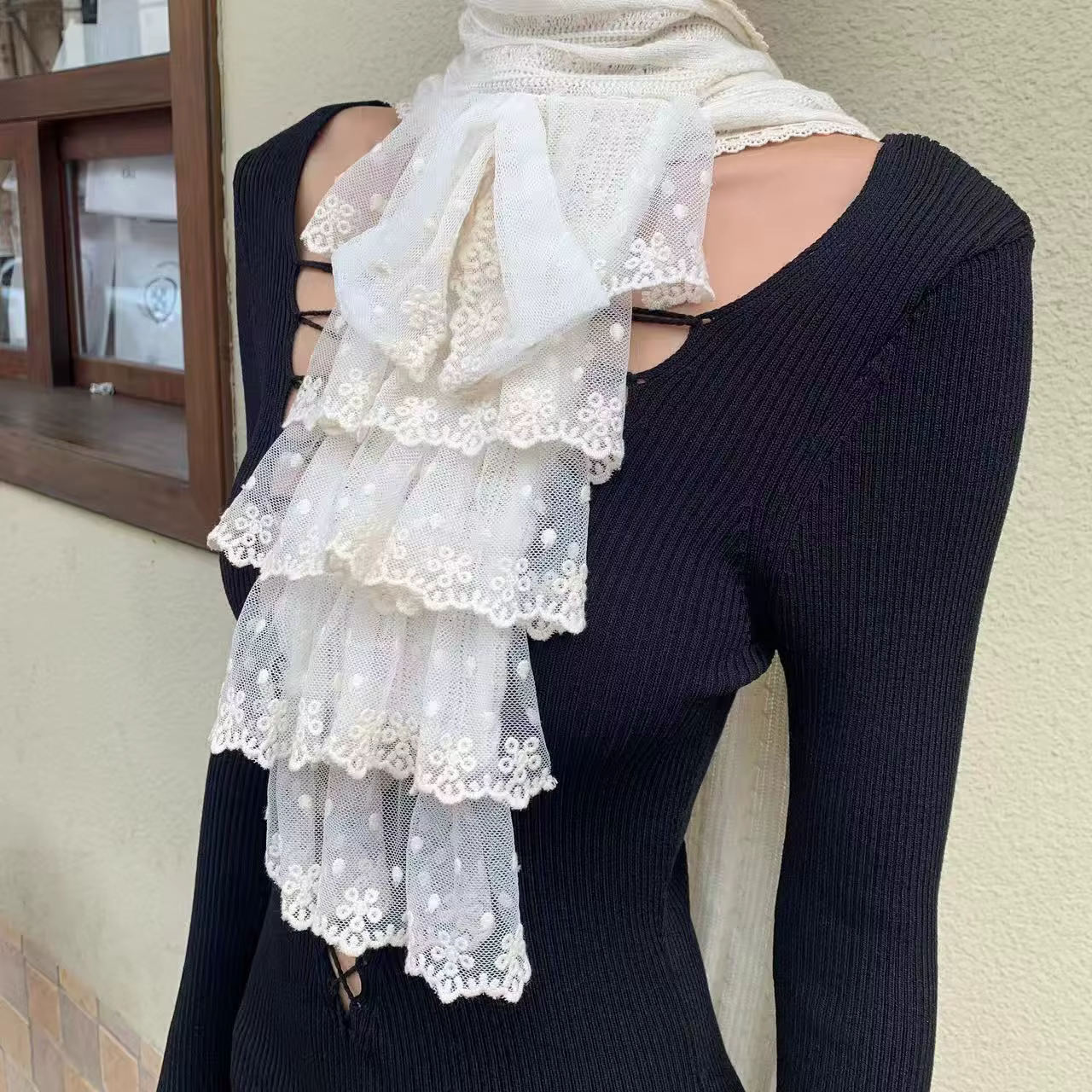 Écharpe en dentelle de Style Court Vintage pour femmes, col en dentelle, travail lourd, écharpe Beig