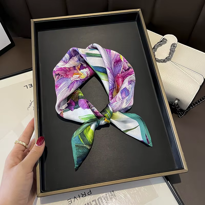 Foulard carré en soie véritable pour femmes, imprimé Floral, châle de luxe, Hijab, bandeau Bandana, 