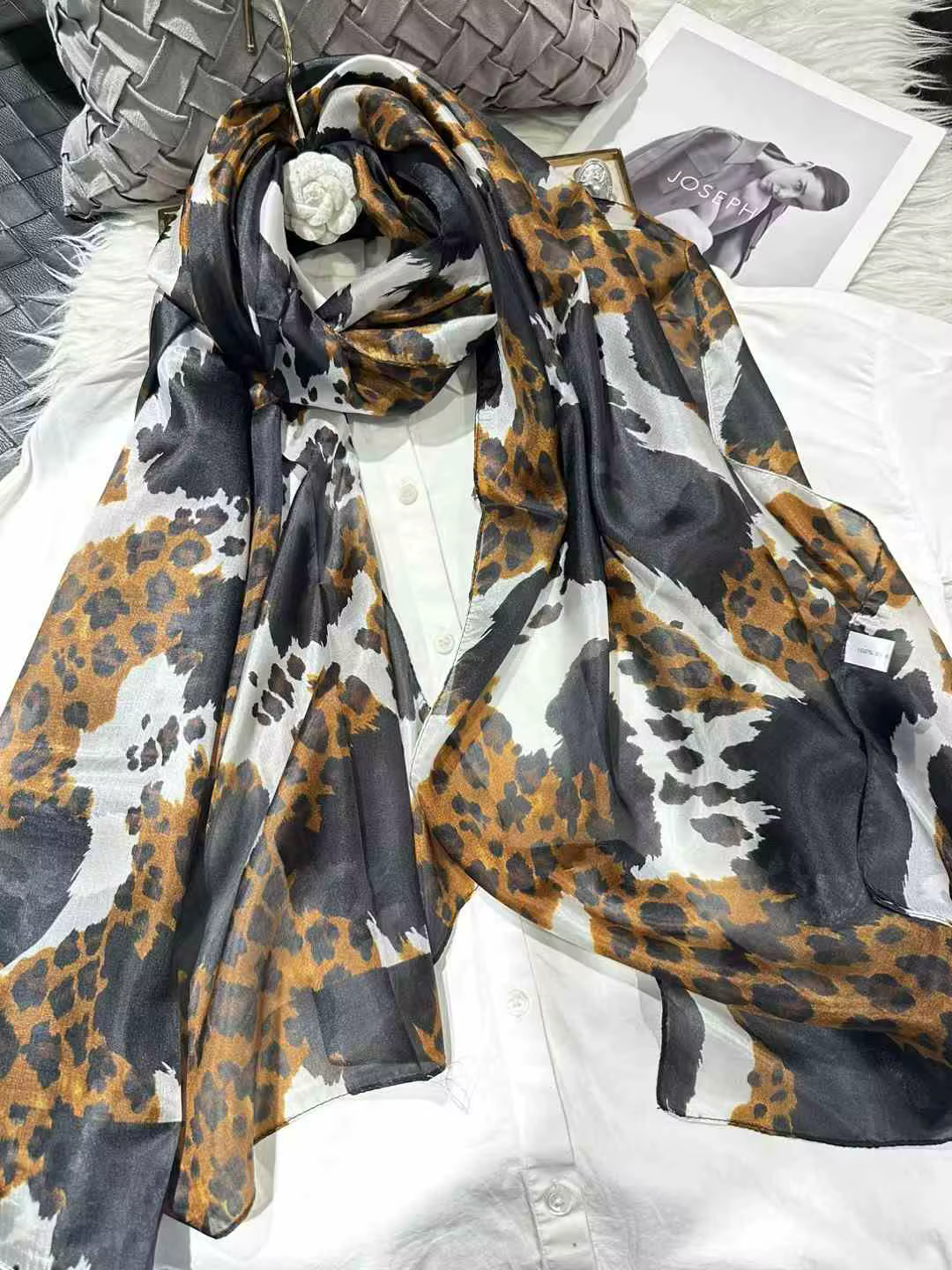 BYSIFA-Écharpe à imprimé léopard pour femme, châle de plage, gris et noir, cape d'automne, SHI100 % 