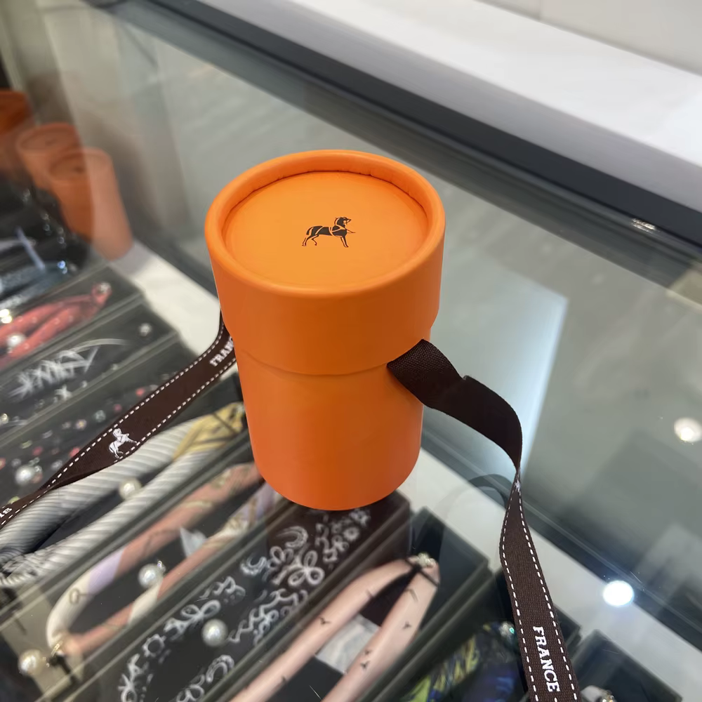 Coffret Cadeau Haut de Gamme Ruban Cylindrique Orange Français – Coffret Cadeau Boutique de Luxe – C