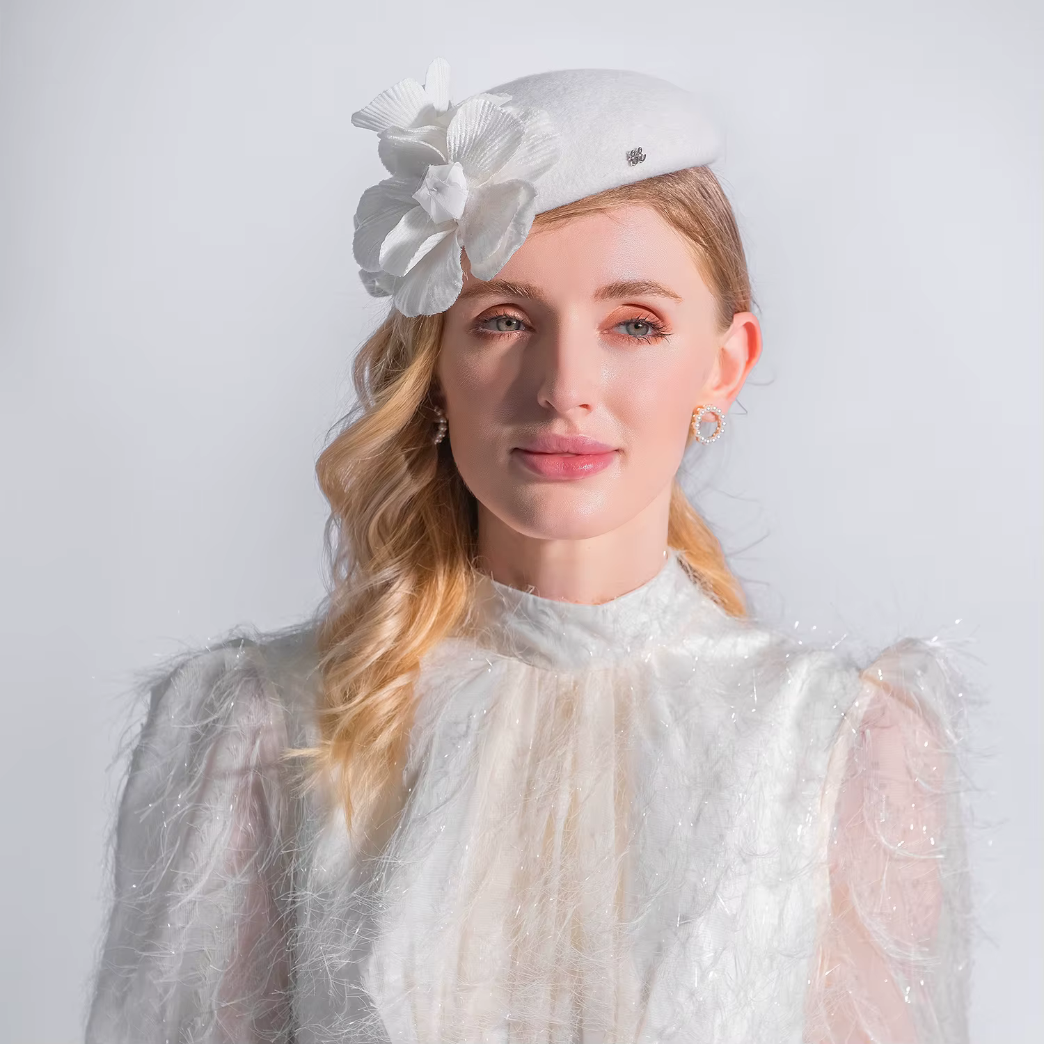 FS – béret en feutre de laine pour femmes, chapeau haut-de-forme blanc, petite casquette de robe pou