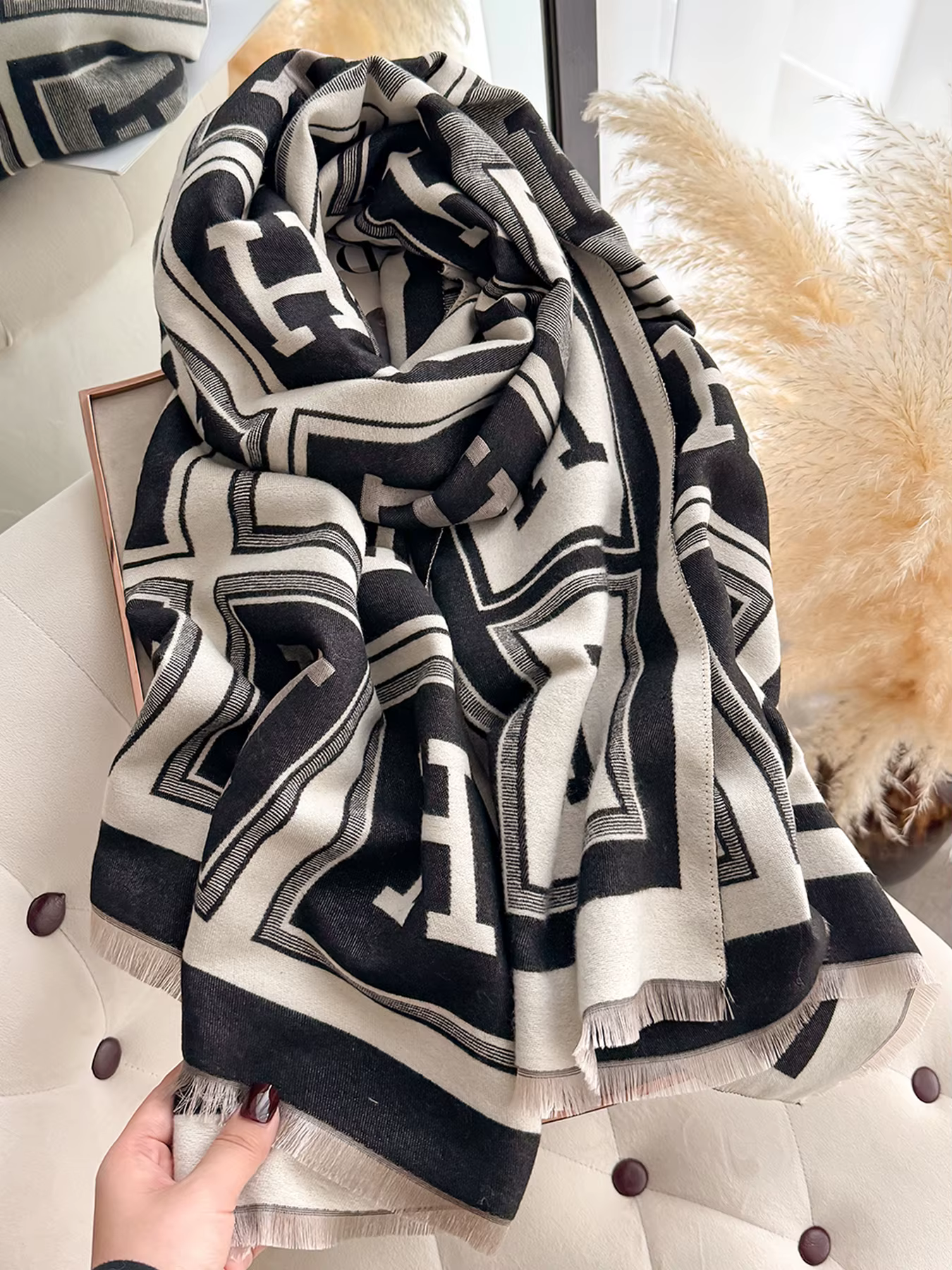 2025 écharpe en cachemire pour femmes hiver chaud châle couverture grand gland femme Poncho élégant 
