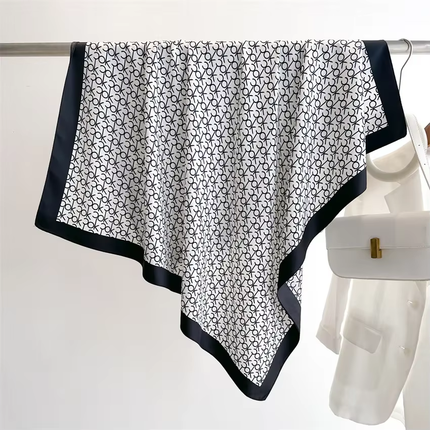 2025 nouvelle mode léger luxe lettres imprimer foulard en soie 90 cm femmes sergé Simple carré foula