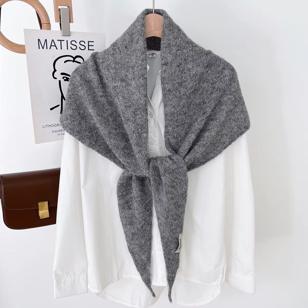 Grande taille laine Style coréen tricoté écharpe triangulaire femmes hiver chaud foulard châle vendu