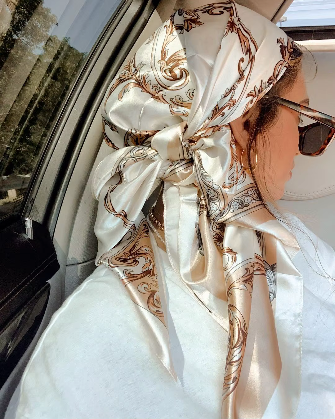 Foulard carré en Satin pour femmes musulmanes, Hijab élégant, imprimé 2025, foulard en soie, châle,