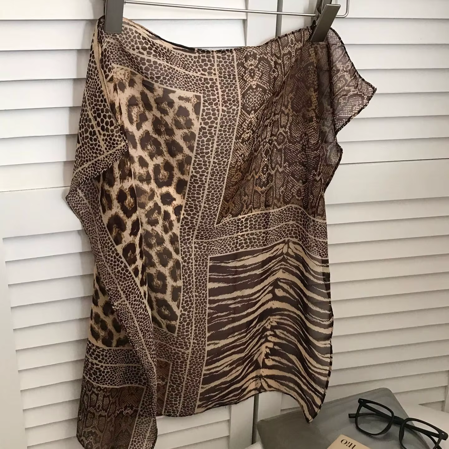 Nouveau Foulard Carré en Soie Léopard 2026 pour Femme, Foulard de Tête en Satin Tendance, Foulard en