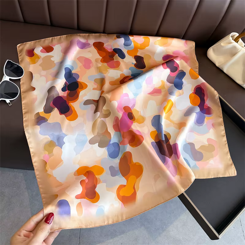 Écharpe carrée de luxe en soie pour femme, foulard de mode en satin, bandeau pour cheveux, bandana,