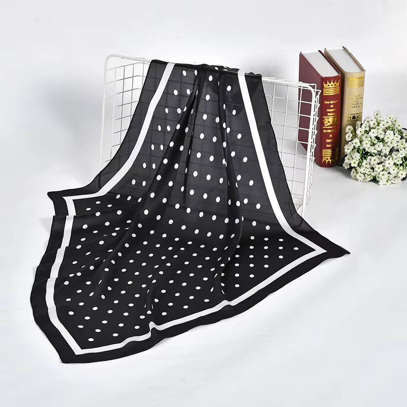 Foulard carré en soie imitée pour femmes musulmanes