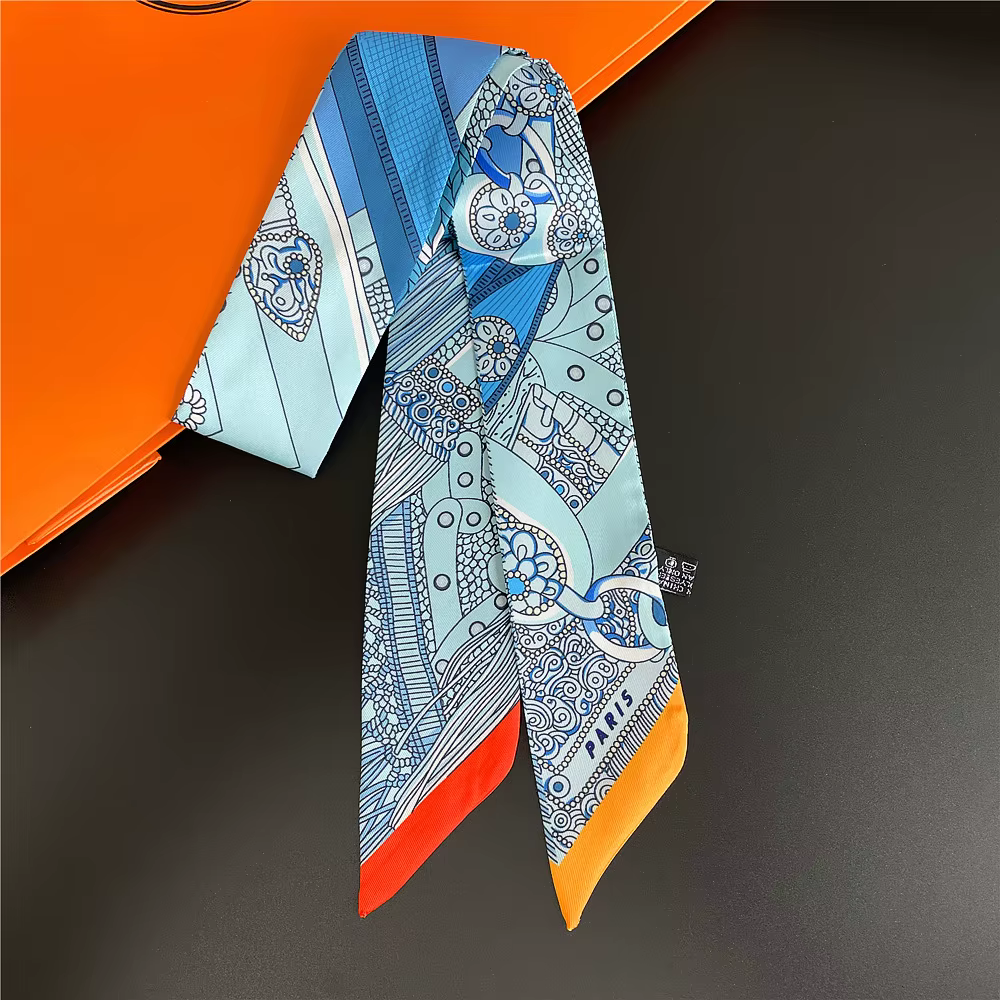 Magnifique Foulard d'été imprimé selle