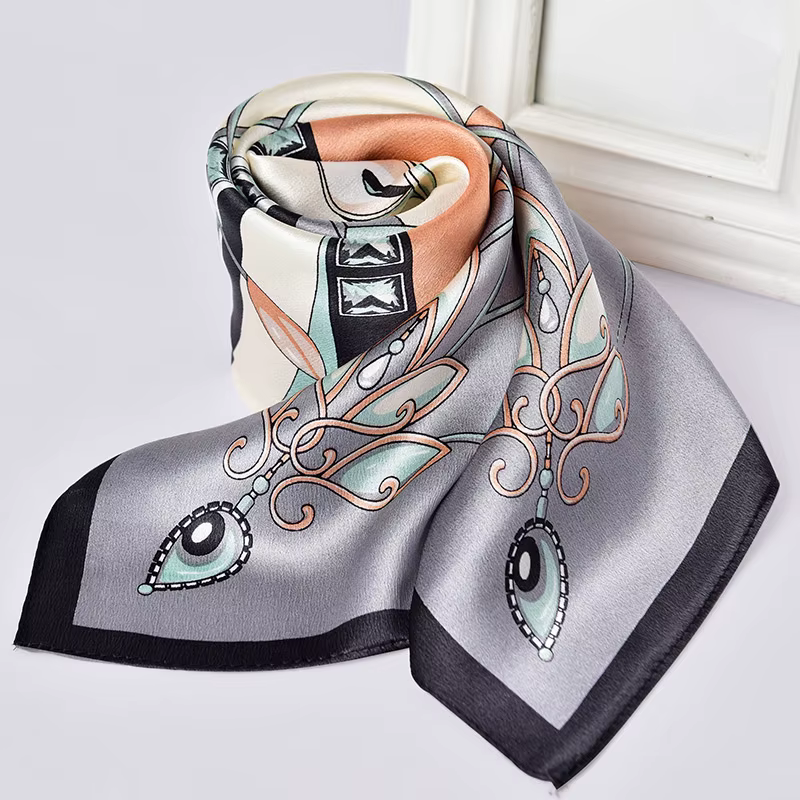 Foulard en soie 100% naturelle pour femmes