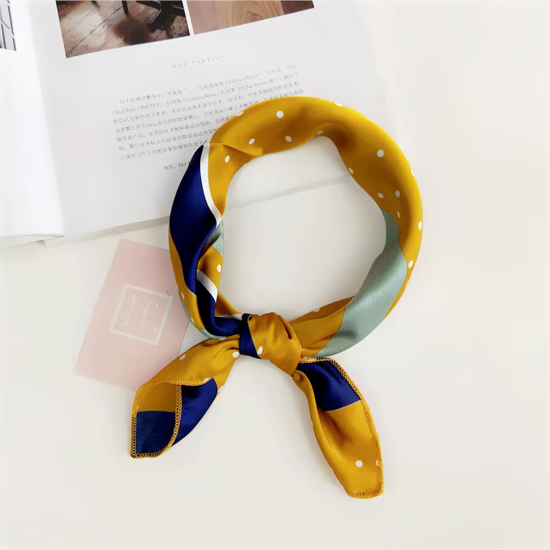 Foulard de cheveux cravate imprimé Animal rouge amour Satin 50 cm petit/carré/soie/cou/anneau/écharpe hiver